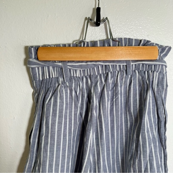 High Paper Bag Waist Shorts Light Blue White Stripes - Picture 7 of 9